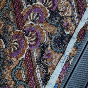 Lereng Ganepo Hand-drawn Batik