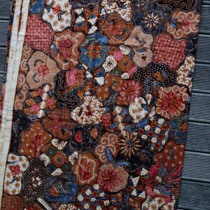 Sekar Jagad Hand-drawn Batik