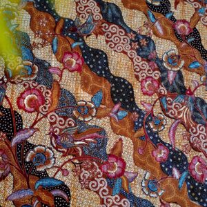 Lereng Ombak Banyu Seling Gringsing Batik
