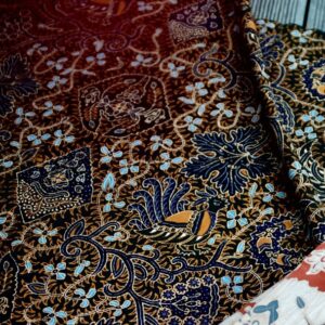 Wahyu Tumurun Sogan Hand-drawn Batik
