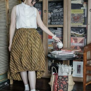 Sirene Skirt Hand-drawn Batik