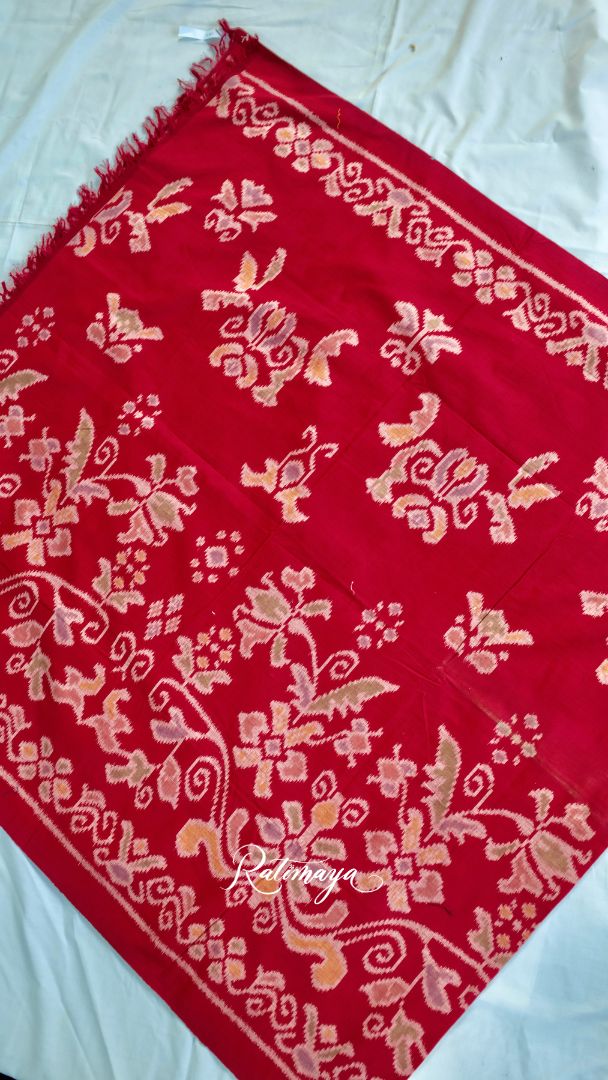 Maroon Endek Bali – Ratimaya