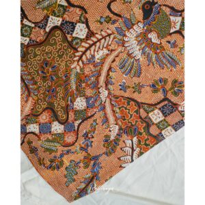 Hand-drawn Batik with Manukan Latar Gringsing motif