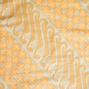 Hand-drawn Batik with Lereng Parang Truntum motif